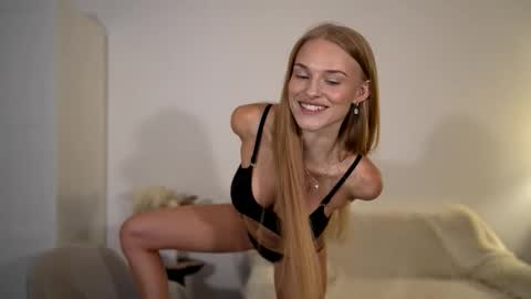 Snapshot of ssscarlett chatting on October 2025 06:41:02 PM Scarlett online show from October 2025 06:41:02 PM