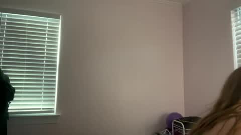 Snapshot of sstellar chatting on January 2025 02:45:01 PM sstellar online show from January 2025 02:45:01 PM