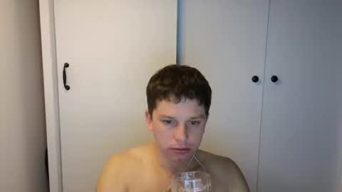 st1vemaster01 online show from November 2025 02:49:02 PM