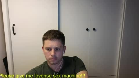 Snapshot of st1vemaster01 chatting on June 2026 01:33:01 PM st1vemaster01 online show from June 2026 01:33:01 PM