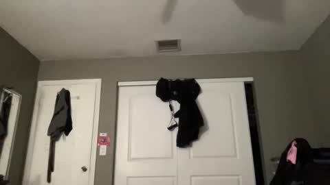 Snapshot of st22fe69 chatting on October 2025 02:11:01 AM Jose online show from October 2025 02:11:01 AM