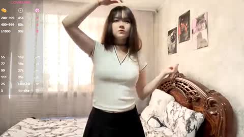 Emily online show from October 2025 07:36:03 AM