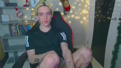 Nick Gasai online show from December 2024 01:05:01 AM