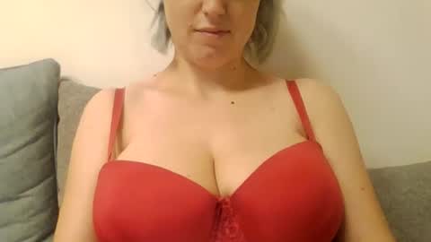 Snapshot of stacey_amelly chatting on February 2026 12:42:01 AM Amelly online show from February 2026 12:42:01 AM