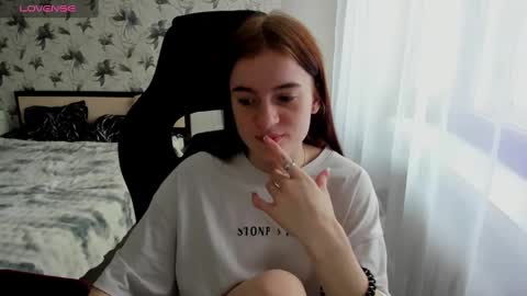 Stacey GMT5 Mo Tu We Th Fr Sa 3am -10am online show from February 2025 11:26:01 PM