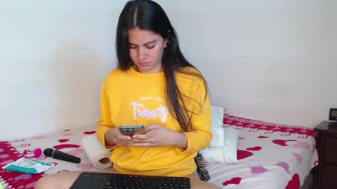 Snapshot of stacey_taylor7 chatting on January 2025 12:46:02 PM stacey_taylor7 online show from January 2025 12:46:02 PM