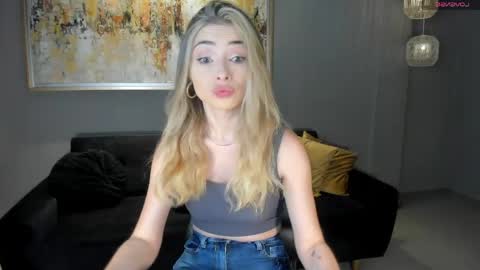 Stacy Woods online show from April 2026 11:01:02 AM