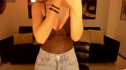 Snapshot of staceywood_ chatting on May 2026 10:52:02 AM Stacy Woods online show from May 2026 10:52:02 AM