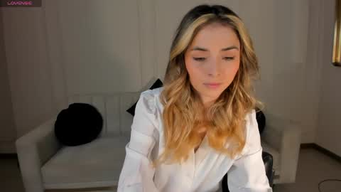 Snapshot of staceywood_ chatting on May 2026 10:56:01 AM Stacy Woods online show from May 2026 10:56:01 AM