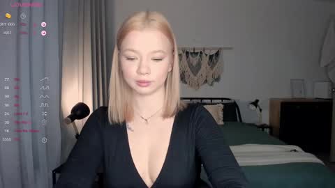 Emily online show from January 2025 07:52:01 PM