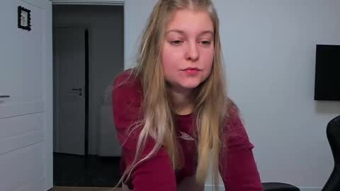 Snapshot of stacy_miraclee chatting on November 2025 11:36:02 AM Stacy online show from November 2025 11:36:02 AM