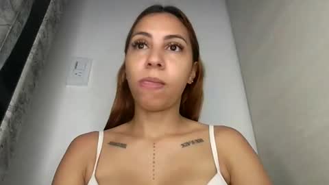 Stacy Queen online show from April 2026 02:45:01 AM