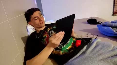 Snapshot of staightupdownbad chatting on November 2025 06:37:01 AM Straightupdownbad online show from November 2025 06:37:01 AM