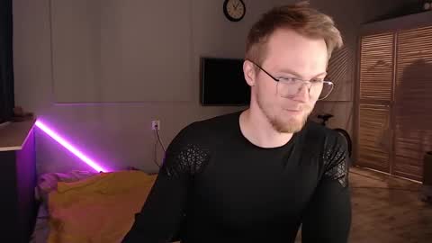 Snapshot of stan_lust chatting on February 2025 08:13:01 PM StanLust online show from February 2025 08:13:01 PM