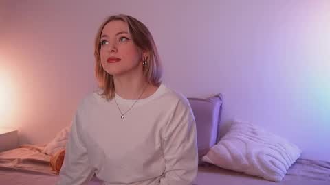 Kristina online show from January 2026 02:01:02 PM