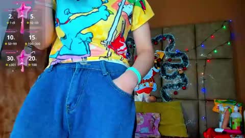 Estrella online show from December 2024 11:41:02 AM