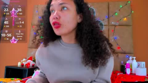 Estrella online show from January 2025 02:41:01 PM