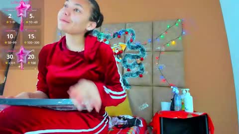 Estrella online show from January 2025 11:43:02 AM