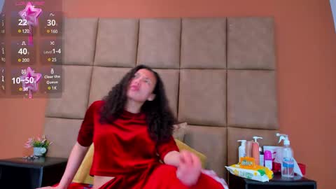 Estrella online show from January 2025 02:50:02 PM