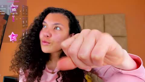 Estrella online show from January 2025 02:57:01 PM