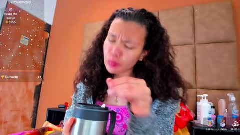 Estrella online show from February 2025 02:44:02 PM