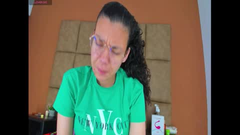 Estrella online show from March 2025 12:00:01 PM