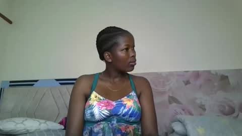 staria_diva online show from November 2025 06:48:01 AM