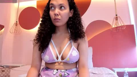 Stark Jones online show from September 2025 02:38:02 PM