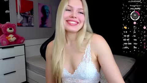 Caroline online show from January 2026 04:59:02 AM