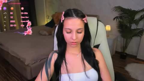 Your Fairy online show from October 2025 05:35:02 PM