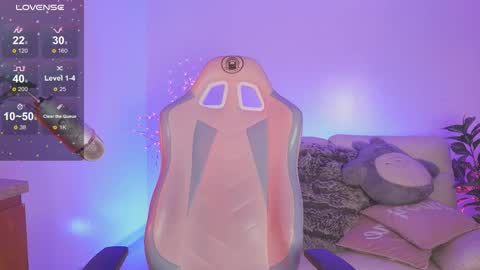 Snapshot of starwitch_ chatting on September 2025 12:40:01 PM Yoko online show from September 2025 12:40:01 PM