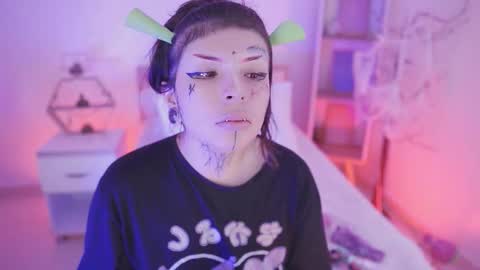 Snapshot of starwitch_ chatting on November 2025 01:32:01 PM Yoko online show from November 2025 01:32:01 PM