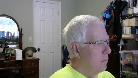 Snapshot of stasw20 chatting on January 2025 01:21:01 PM stasw20 online show from January 2025 01:21:01 PM