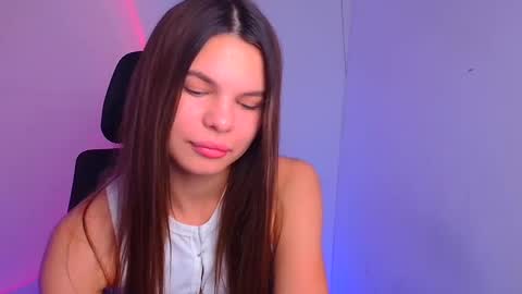 Snapshot of stasy_milk chatting on December 2024 06:48:01 PM Stasy online show from December 2024 06:48:01 PM