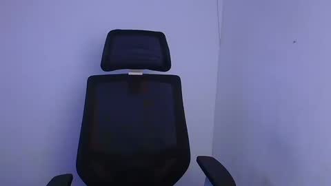 Snapshot of stasy_milk chatting on December 2024 12:34:01 PM Stasy online show from December 2024 12:34:01 PM