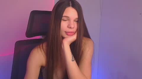 Snapshot of stasy_milk chatting on January 2025 10:05:01 AM Stasy online show from January 2025 10:05:01 AM