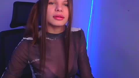 Snapshot of stasy_milk chatting on January 2025 10:01:01 AM Stasy online show from January 2025 10:01:01 AM