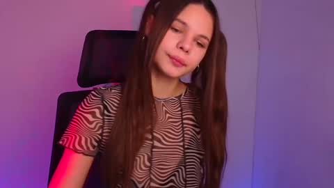 Snapshot of stasy_milk chatting on February 2025 10:05:01 AM Stasy online show from February 2025 10:05:01 AM