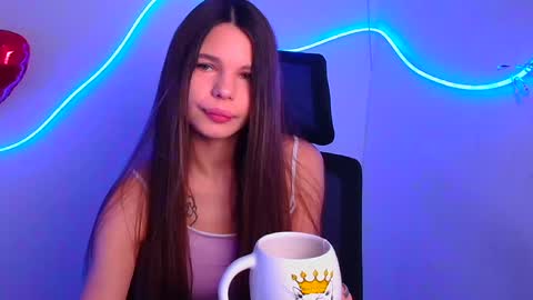 Snapshot of stasy_milk chatting on February 2025 07:09:02 AM Stasy online show from February 2025 07:09:02 AM