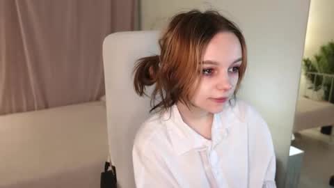 Snapshot of staymonica chatting on December 2025 12:36:01 PM MONICA online show from December 2025 12:36:01 PM