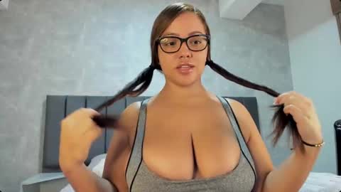 Melany online show from August 2026 02:44:02 AM