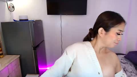 steel_billy online show from April 2026 09:56:02 PM