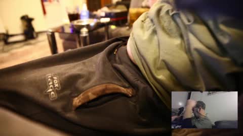 Snapshot of steelringshaft chatting on December 2024 10:17:02 PM Mikee online show from December 2024 10:17:02 PM