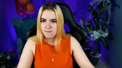 stef_nicks online show from October 2025 09:17:01 AM