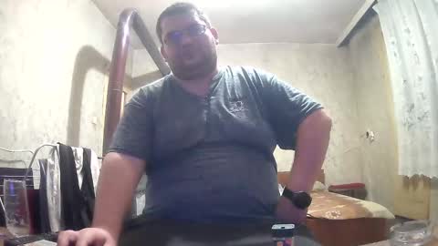 Snapshot of stefan90pt chatting on November 2025 08:25:02 PM Stefan online show from November 2025 08:25:02 PM