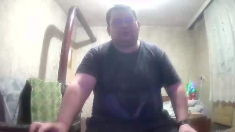 Snapshot of stefan90pt chatting on November 2025 03:10:02 AM Stefan online show from November 2025 03:10:02 AM