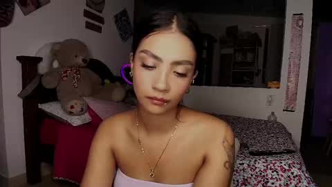 Im MiaIts my first day here  online show from September 2025 01:18:02 AM