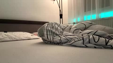 Snapshot of stefanomorelli chatting on October 2025 07:29:02 PM stefanomorelli online show from October 2025 07:29:02 PM