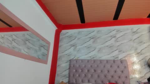 stefany_andruw online show from December 2025 03:22:01 AM