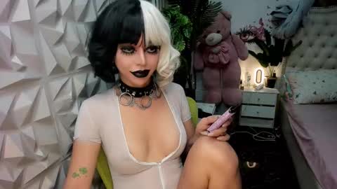 Jane online show from November 2025 05:57:01 PM